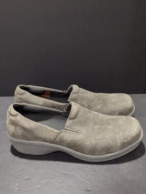 Workx By Red Wing Woman's Gray Leather Steel Toe Slip On Loafers,Size 9M.
